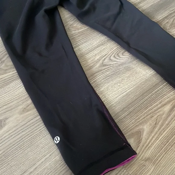 Lululemon Wunder Under Crop Reversible - Picture 8 of 9